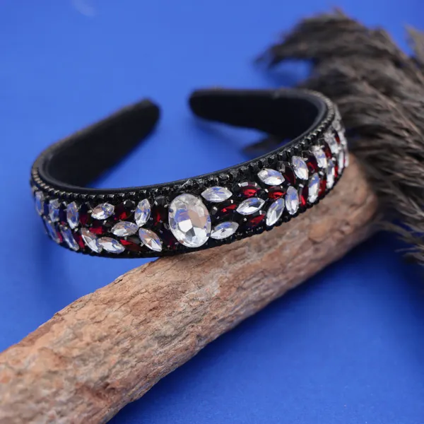 Premium_Embellished_Rhinestones_Hair_band_for_Girls