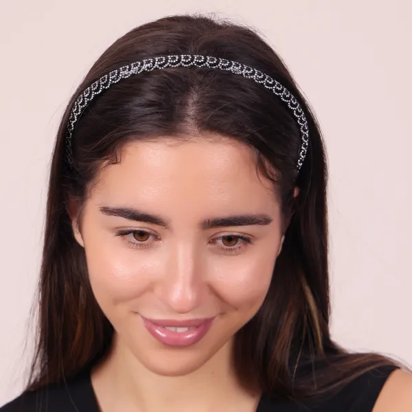 Premium_Fancy_Sleek_hair_band_With_Shiny_Stones_for_girls