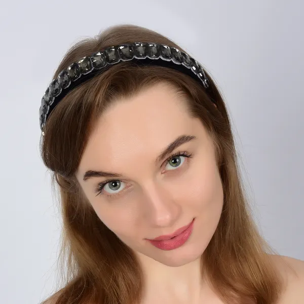 Premium_Swarovski_Crystal_Headband_For_Parties_&_Function
