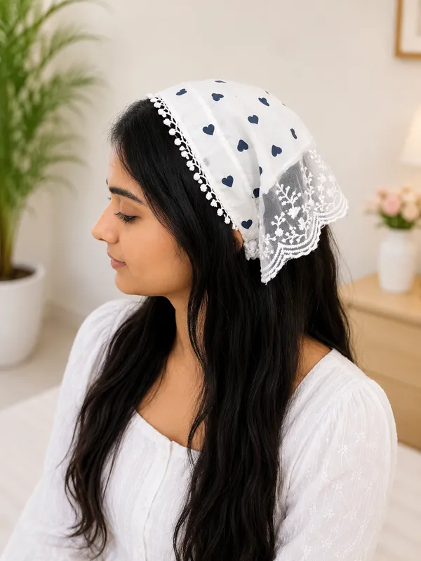 Women’s_White_Head_Scarf_with_Black_Heart_Print_&_Lace_Trim_|_Stylish_Fabric_Hair_Covering_Bandana_|_Comfortable_Hair_Accessory_for_Girls_&_Women