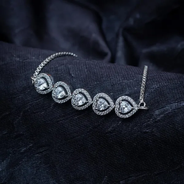 White_18Kt_Plating_Heart_Cubic_Zirconia_Diamond_Bracelet_For_Women