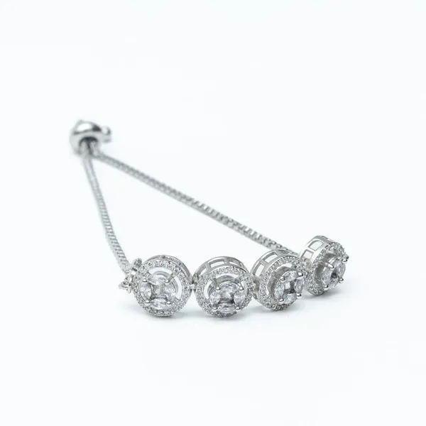 White_18Kt_Plating_Round_Cubic_Zirconia_Diamond_Bracelet_For_Women