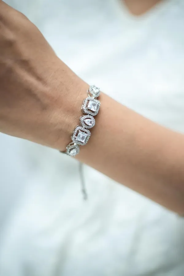 Gold_18Kt_Plating_Tennis_Style_Cubic_Zirconia_Diamond_Bracelet_For