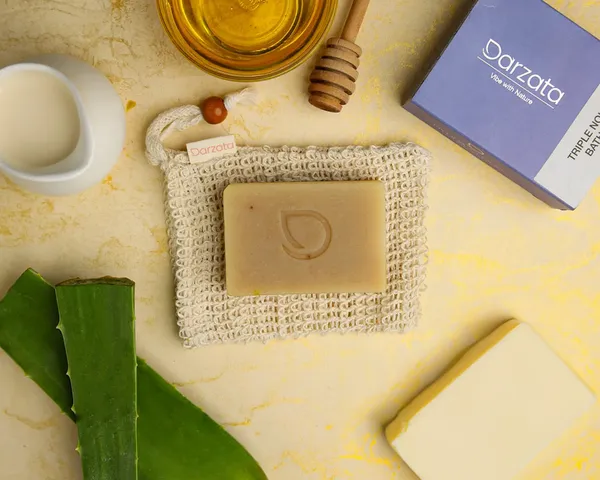 FOR_DRY_&_AGING_SKIN:_Triple_Nourish_Soap_Bar