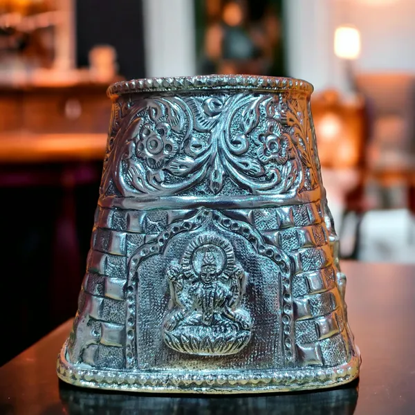 Silver_Plated_Premium_&_Elegant_Kalash_&_Pots