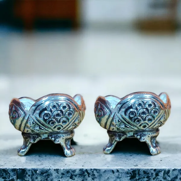 Silver_Plated_Premium_&_Elegant_Kum_Kum_Cups