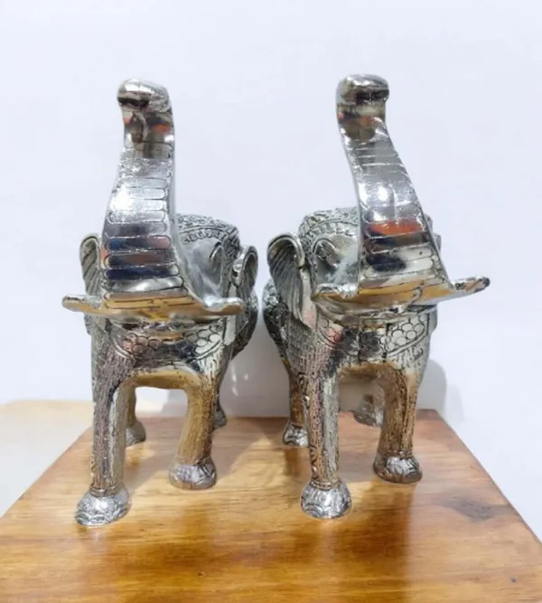 Silver_Metal_Premium_&_Elegant_Elephant