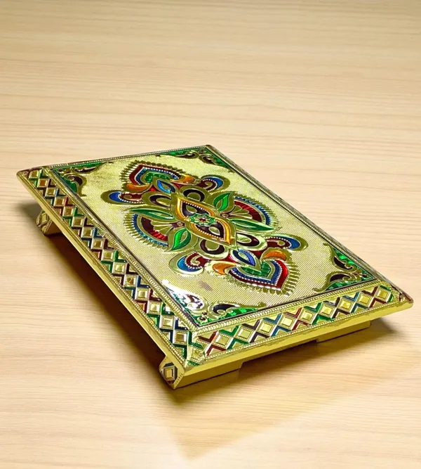 Gold_Gold_Plated_Premium_&_Elegant_Patla_Or_Chowki