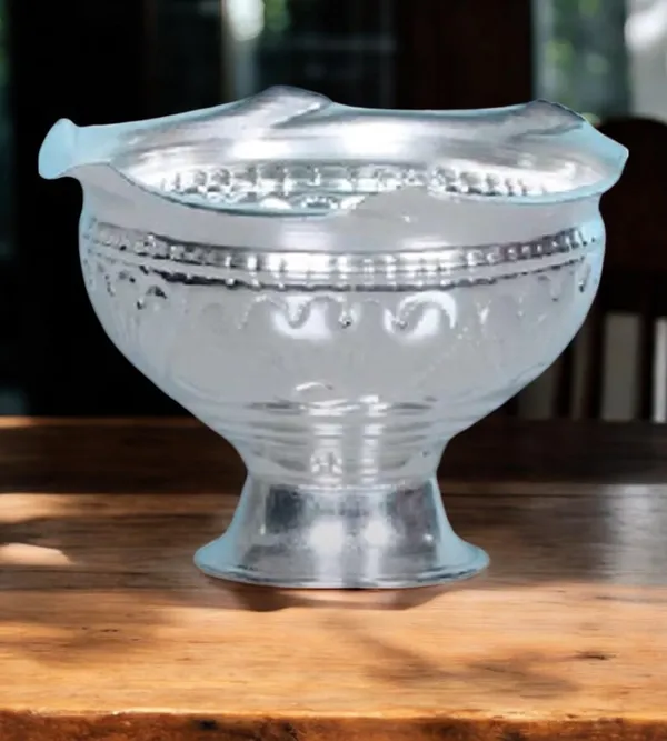 Silver_German_Silver_Premium_&_Elegant_Flower_Or_Fruit_Basket