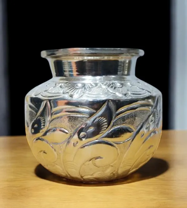 Silver_German_Silver_Premium_&_Elegant_Kalash_&_Pots