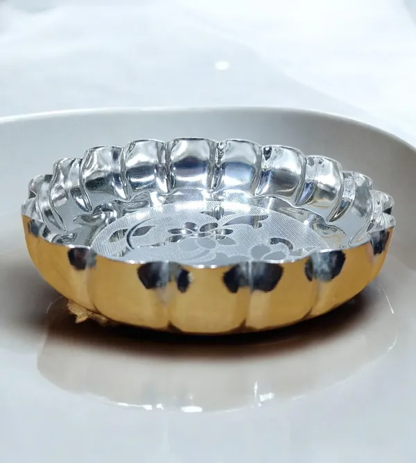 Silver_German_Silver_Premium_&_Elegant_Flower_Plate