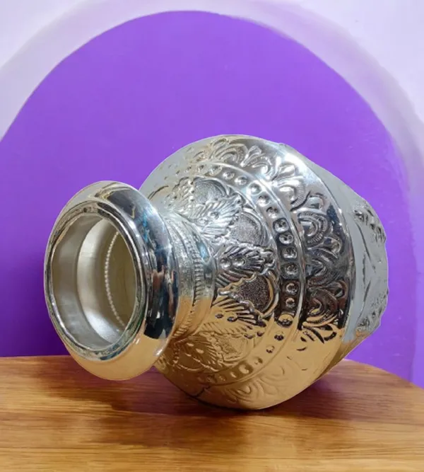 Silver_German_Silver_Premium_&_Elegant_Kalash_&_Pots