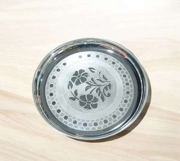 Silver_German_Silver_Premium_&_Elegant_Design_Plate