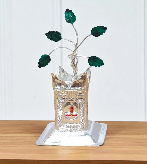 Silver_Plated_Premium_&_Elegant_Kalash_&_Pots