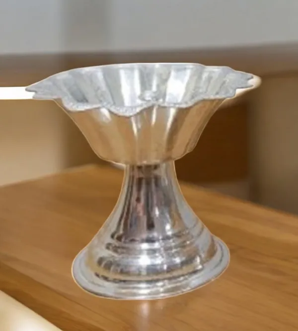 Silver_Plated_Premium_&_Elegant_Diya