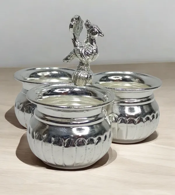 Silver_Plated_Premium_&_Elegant_Kum_Kum_Cups