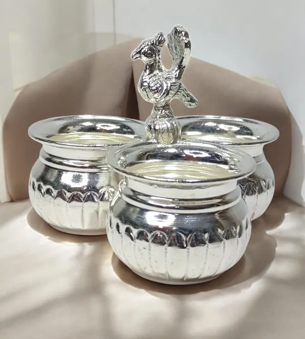 Silver_Plated_Premium_&_Elegant_Kum_Kum_Cups