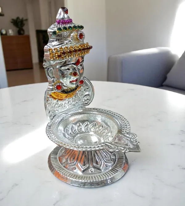 Silver_Plated_Premium_&_Elegant_Diya