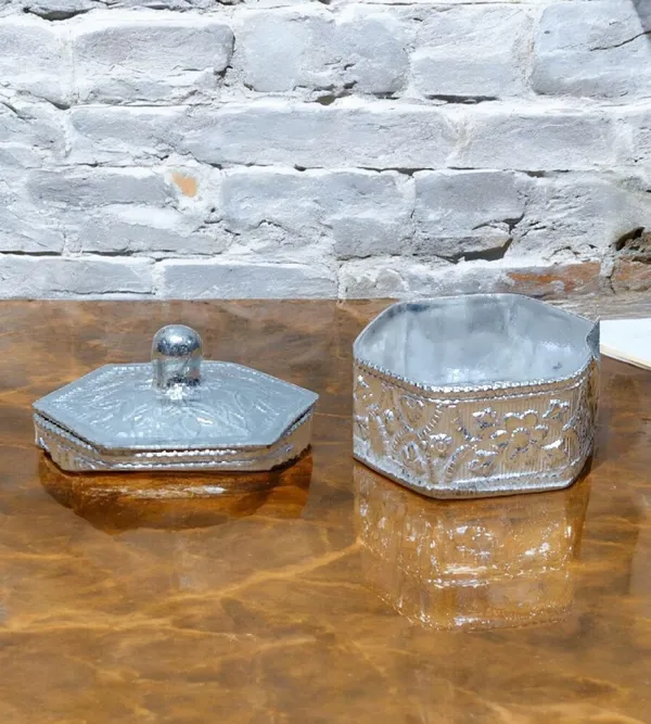Silver_Plated_Premium_&_Elegant_Kum_Kum_Cups