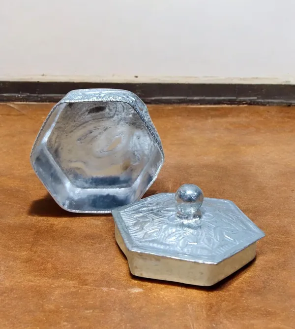 Silver_Plated_Premium_&_Elegant_Kum_Kum_Cups