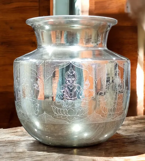 Silver_Plated_Premium_&_Elegant_Kalash_&_Pots