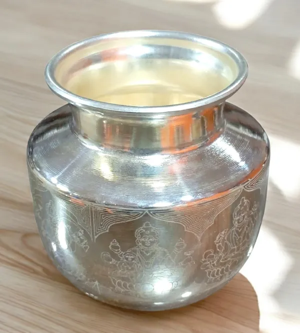Silver_Plated_Premium_&_Elegant_Kalash_&_Pots