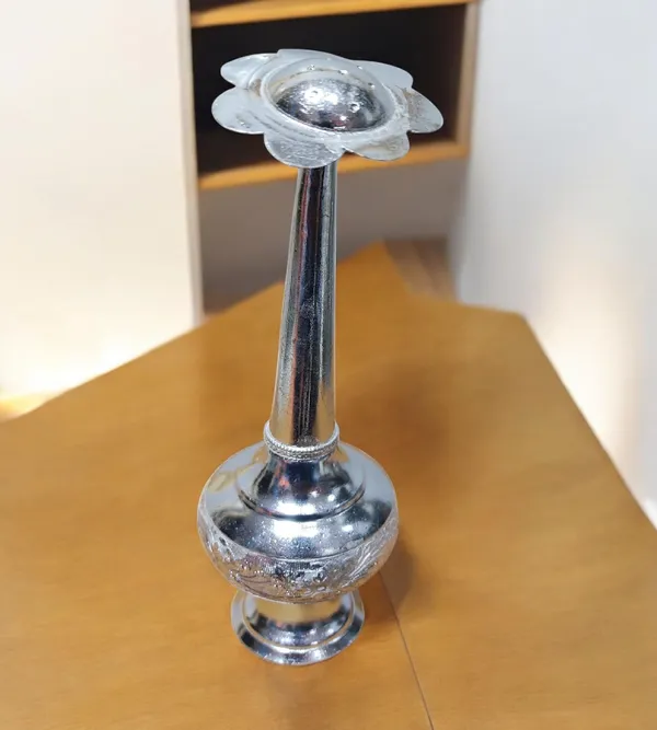 Silver_Plated_Premium_&_Elegant_Rose_Water_Spinkler