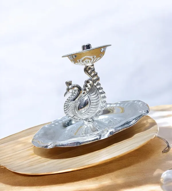 Silver_Plated_Premium_&_Elegant_Diya