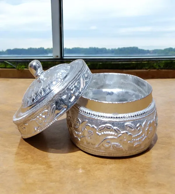 Silver_Plated_Premium_&_Elegant_Kum_Kum_Cups