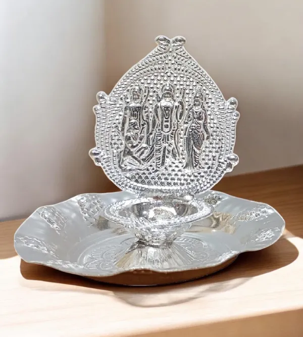Silver_Plated_Premium_&_Elegant_Diya