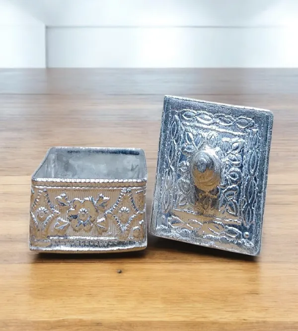 Silver_Plated_Premium_&_Elegant_Kum_Kum_Cups