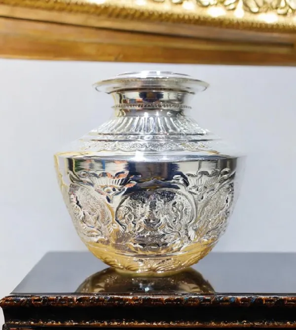 Silver_German_Silver_Premium_&_Elegant_Kalash_&_Pots