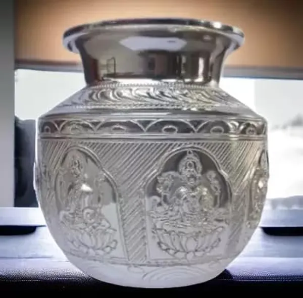 Silver_German_Silver_Premium_&_Elegant_Kalash_&_Pots