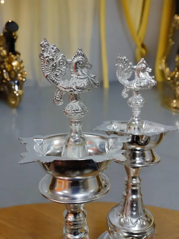 Silver_German_Silver_Premium_&_Elegant_Diya