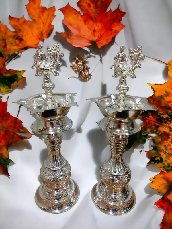 Silver_German_Silver_Premium_&_Elegant_Diya