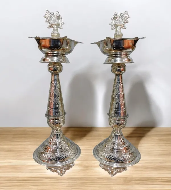 Silver_German_Silver_Premium_&_Elegant_Diya
