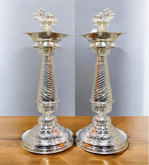 Silver_German_Silver_Premium_&_Elegant_Diya