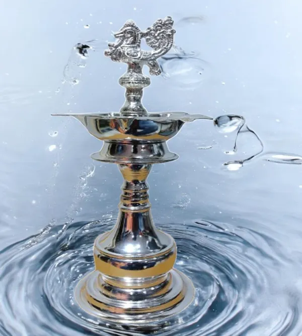 Silver_Plated_Premium_&_Elegant_Diya