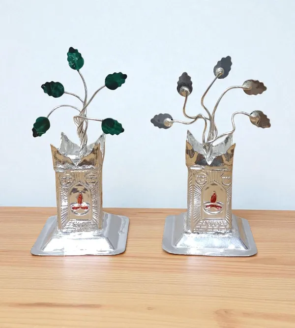 Silver_Plated_Premium_&_Elegant_Kalash_&_Pots