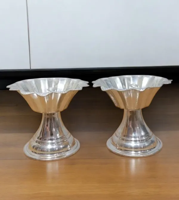 Silver_Plated_Premium_&_Elegant_Diya