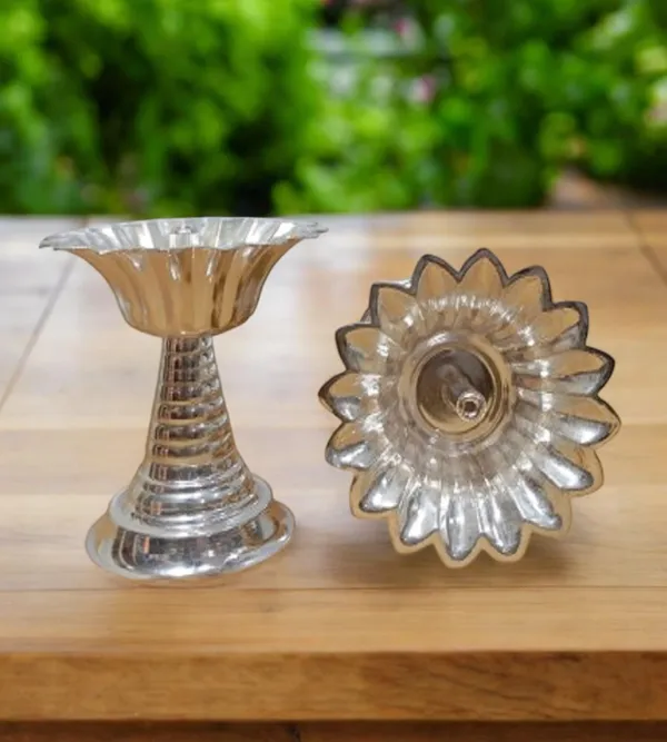 Silver_Plated_Premium_&_Elegant_Diya