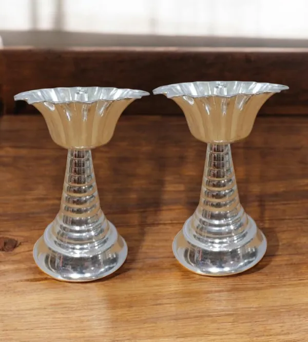Silver_Plated_Premium_&_Elegant_Diya