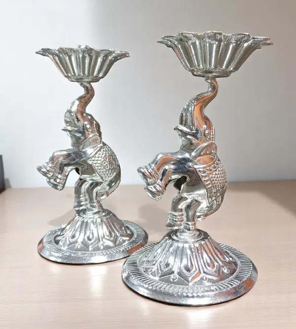 Silver_Plated_Premium_&_Elegant_Diya