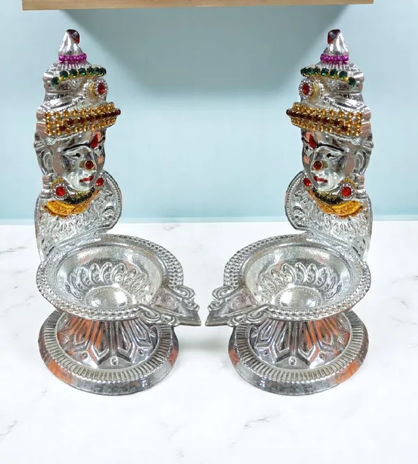 Silver_Plated_Premium_&_Elegant_Diya