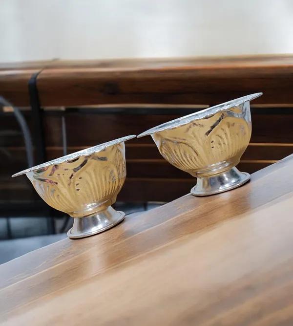 Silver_Plated_Premium_&_Elegant_Kum_Kum_Cups