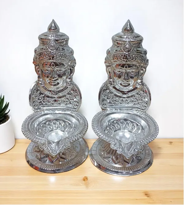Silver_Plated_Premium_&_Elegant_Diya