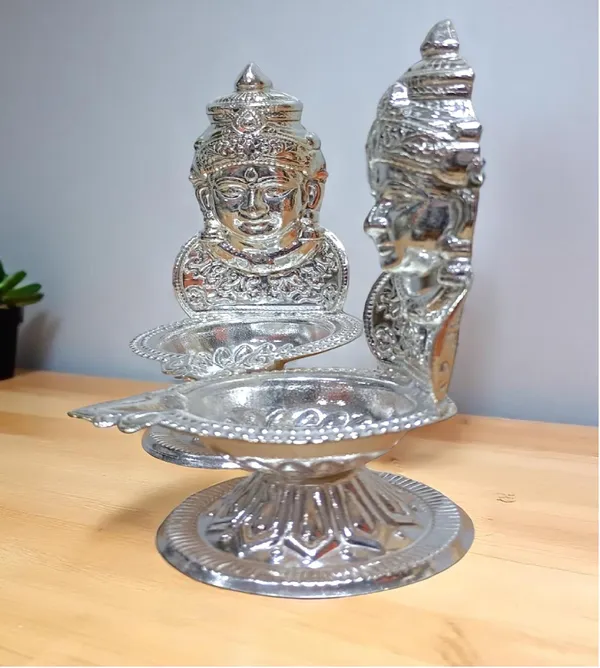 Silver_Plated_Premium_&_Elegant_Diya