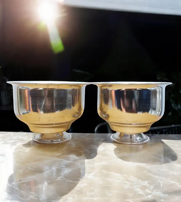 Silver_Plated_Premium_&_Elegant_Kum_Kum_Cups