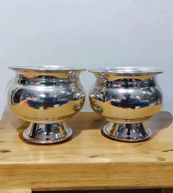 Silver_Plated_Premium_&_Elegant_Kum_Kum_Cups