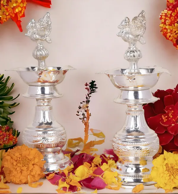 Silver_German_Silver_Premium_&_Elegant_Diya
